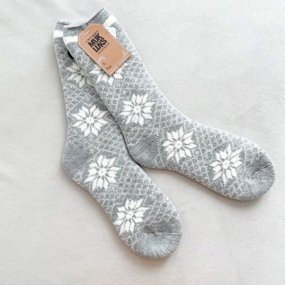 Anthropologie Accessories - Muk Luks Grey Snowflake Cozy Winter Socks